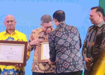 Membanggakan, Taufan PaweTernyata Satu – satunya Wali Kota di Indonesia Terima Penghargaan dari Kemendikbud Ristek