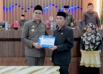 Rapat Paripurna Keputusan DPRD Barru, Tentang LKPJ Bupati. Ini Hasilnya