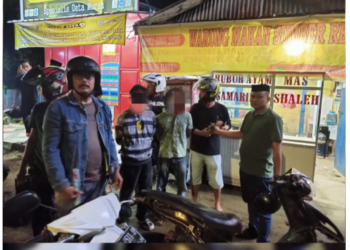 Dua Pemuda Bawa Senjata Tajam dan Busur, Ditangkap Timsus Polres Sinjai