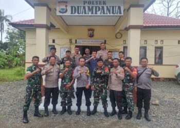 Kompak Polsek dan Danramil 1404 di Duampanua Gelar Coffee Morning