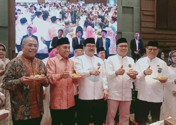 Ribuan Warga Soppeng Hadiri Halal Bihalal DPP KKS di Makassar. Ini Kata Bupati Kaswadi Razak