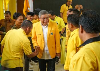 Isu Munaslub, Taufan Pawe Bergerak Cepat Kunjungi DPD II Solidkan Dukungan Airlangga Hartarto