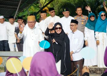 Wali Kota Parepare : Sosok Erna Rasyid Taufan Sejak Dulu Peduli akan Kemajuan Keummatan