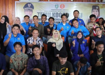 Erna Rasyid Taufan : Pemuda Berusahalah Selalu Melakukan Hal Yang Terbaik Dengan Nilai Spritualitas