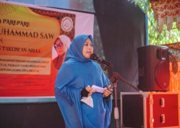 Bawa Hikmah Maulid di SDN 34 Parepare, Erna Rasyid Taufan Paparkan Empat Sifat Rasulullah