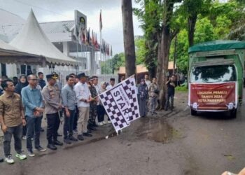 Pj Wali Kota Parepare Lepas Pendistribusian Logistik Pemilu 2024