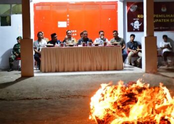 Pemusnahan Ribuan Surat Suara Rusak, Disaksikan Pj Bupati Sinjai