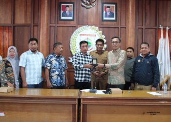 Sekwan bersama Wakil Ketua I DPRD Provinsi Sulbar, Menerima Kunker Komisi III DPRD Kabupaten Enrekang