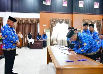 Penandatangan Pakta Integritas Pelaksanaan Anggaran Tahun 2024, Ini Arahan Pj Bupati Sinjai