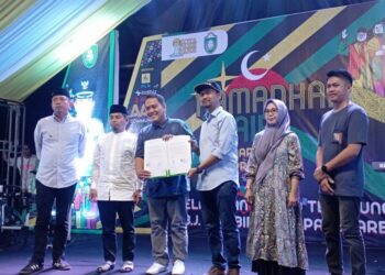 Pj Wali Kota Akbar Ali Buka Ramadhan Fair 2024, di Pelataran Masjid Terapung BJ Habibie Parepare