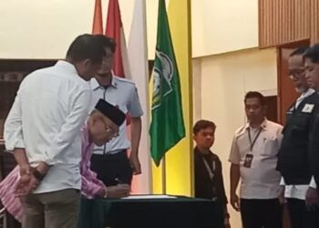 Ketua Komisi I DPRD Parepare Dinobatkan Sebagai Legislator Terbaik versi FMB