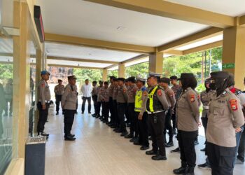 Aman dan Tertib: Polres Sidrap Kawal Penyampaian Aspirasi LMR-RI di Kantor Pertanahan