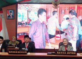Laporan Hasil Pemeriksaan BPK-RI, DPRD Provinsi Sulbar Rapat Paripurna Istimewa