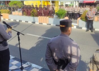 Kapolres Parepare Pimpin Apel Gelar Pasukan Operasi Mantap Praja 2024-2025