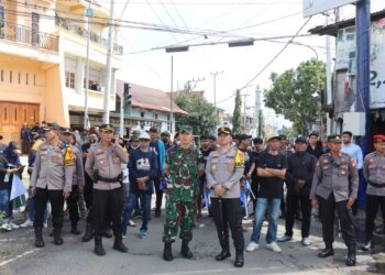 Kapolres Sidrap dan Dandim 1420 Solid Terjun Langsung Awasi Pendaftaran Cabup, Jamin Proses Pilkada Aman dan Terpercaya