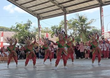 Pj Ketua TP PKK Sinjai Apresiasi Lomba Senam Kreasi Laha Bete DWP