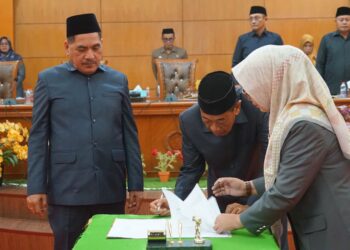 DPRD dan Pemkab Sidrap Sepakati Ranperda APBD-P 2024