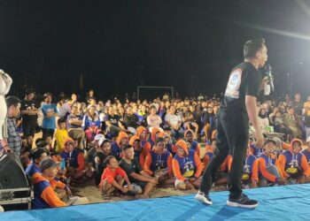 Getarkan Desa Lainungan, Ketua Perindo Sulsel Ikut Orasi di Kampanye Dialogis SAR-KANAAH