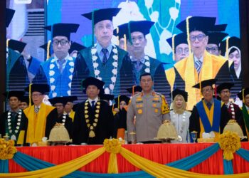 Kapolda Sulsel Beri Orasi Ilmiah Wisuda, di UIN Alauddin Makassar