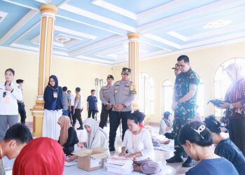 Sinergi TNI-Polri Sidrap: Pengawasan Ketat di Gudang Logistik KPU