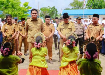 Bupati Suardi Saleh Resmikan Gedung Baru UPTD SMPN 18 Barru