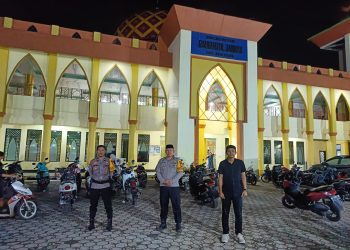 Polsek Dua Pitue Intensifkan Patroli dan Pengamanan Shalat Tarawih untuk Ciptakan Ibadah Nyaman