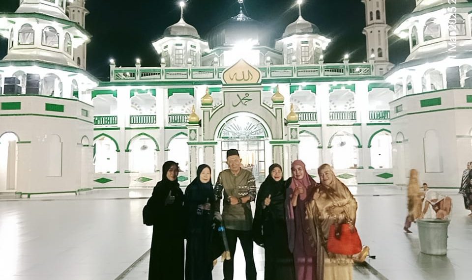 SWN RELIGI. Safari Ramadan di Masjid Besar Darussalam Belawa, Kabupaten Wajo. (Foto :Haerul Rahim/MERPOS)