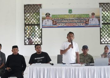 Bahas Harga Telur, Bupati Sidrap Pimpin Rapat Dihadiri Peternak dan Pedagang hingga Distributor