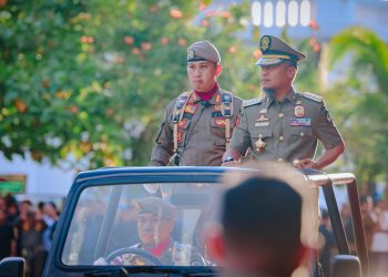 Plt Kasat Pol PP, Damkar dan Penyelamatan Barru, Didaulat Komandan Apel HUT Satpol PP ke-75, di Wajo