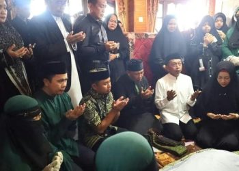 Ibu Mertua Bupati Sidrap Wafat. Wali Kota Tasming Hamid Ikut Melayat