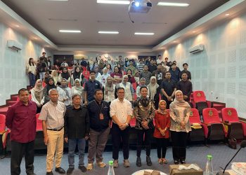 Bupati Enrekang Jadi Narasumber di Seminar Karir Mahasiswa FISIP UNHAS