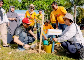 Momen Hari Bumi, Kabupaten Barru Berkelanjutan Menanam Pohon Setiap Bulan, Kata Wabup Abustan