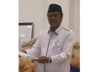 Anwar Sanusi Terima SK Plt Ketua SMSI Sulawesi Selatan, Ini Program Prioritas