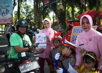 TK Kemala Bhayangkari 23 Enrekang Bagikan Brosur Penerimaan Murid Baru Tahun Ajaran 2025/2026