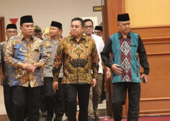 Jadi Petugas Haji, Bupati Lombok Tengah Tetap Harus Ikut Aturan