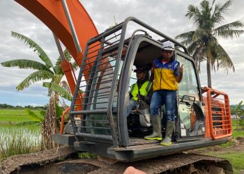 Bupati Sidrap Pantau Langsung Rehabilitasi Irigasi Saddang Sidenreng 2