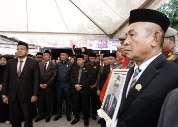 Pelepasan Jenazah Sekretaris DPRD Sidrap, Pemerintah Kabupaten Sidrap Gelar Upacara