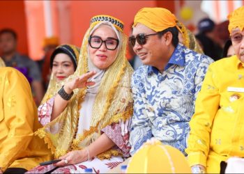 Hari Jadi Sigi Sulteng ke-17, Bupati Barru Andi Ina Duduk Berdampingan Bupati Pasangkayu Sulbar