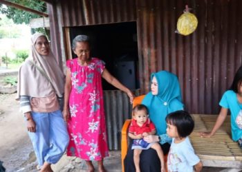 Sentuhan Kasih Tim Penggerak PKK Parepare untuk Balita Stunting di Lemoe
