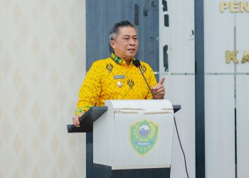 Wabup Bupati Abustan Buka Rapat Evaluasi Pelaksanaan Pengentasan Kemiskinan, di Barru