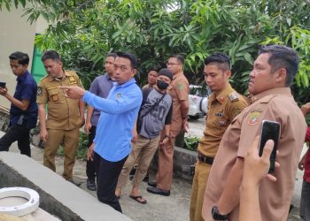 Tak Ingin Pemukiman Warga Tergenang Air Saat Hujan, Bupati Sidrap Pimpin Langsung Pengerukan Drainase
