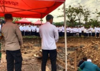 Hari Santri, Ponpes Hilyatul Irsyad Bangun Harapan Baru Lewat Peletakan Batu Pertama Pembangunan Gedung