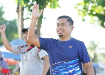 Wali Kota Tasming Bersama Warga Ikut Senam Sumba, di Pantaiku Parepare