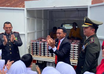 SPPG Lancirang Resmi Beroperasi, Bupati Syaharuddin: Anak Kita Harus Sehat dan Pintar!