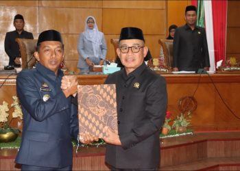 DPRD dan Pemkab Sidrap Selesaikan Pembahasan APBD 2026