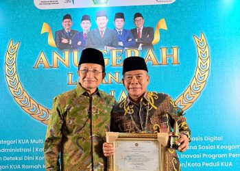Terima Penghargaan “Anugerah Layanan KUA 2025”, Gubernur Zainal : Ini Sebuah Kebanggaan Bagi Seluruh Masyarakat Kaltara
