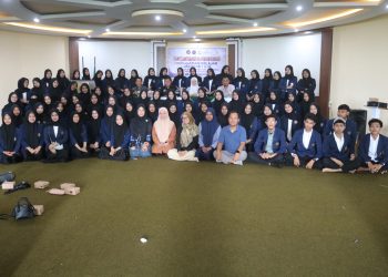 FIK UMS Rappang Lepas Mahasiswa Adminkes Ikuti PBL I dan III di Sidrap dan Enrekang