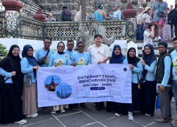 Mahasiswa Pascasarjana UMS Rappang Presentasi di Kampus Thailand, Angkat Isu Layanan Publik