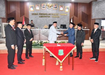 DPRD Pinrang Sahkan Perda Pajak & Retribusi Baru. Gebrakan Menuju Kemandirian Fiskal dan Layanan Publik Modern