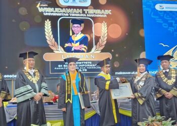 Pesan Wabup Nurkanaah untuk Wisudawan UT: Berikan Kontribusi Terbaik bagi Daerah